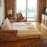 Rheintalblick Aparthotel 4*